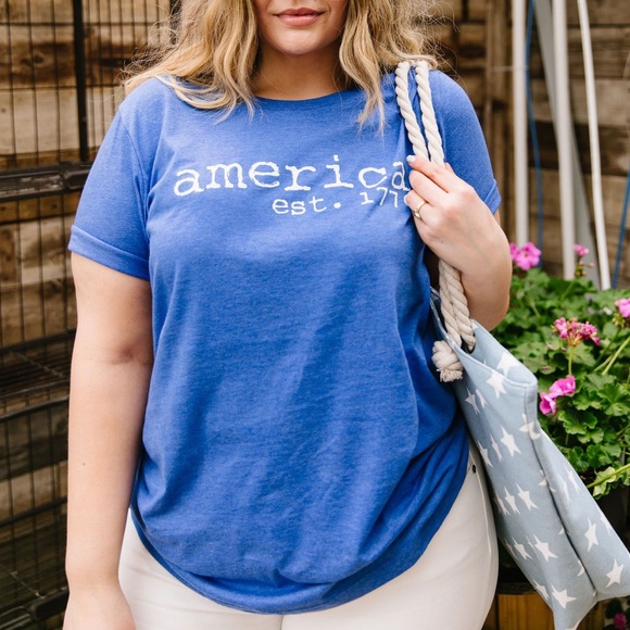 America est. 1776 Graphic Tee in Blue - Picture 7 of 9